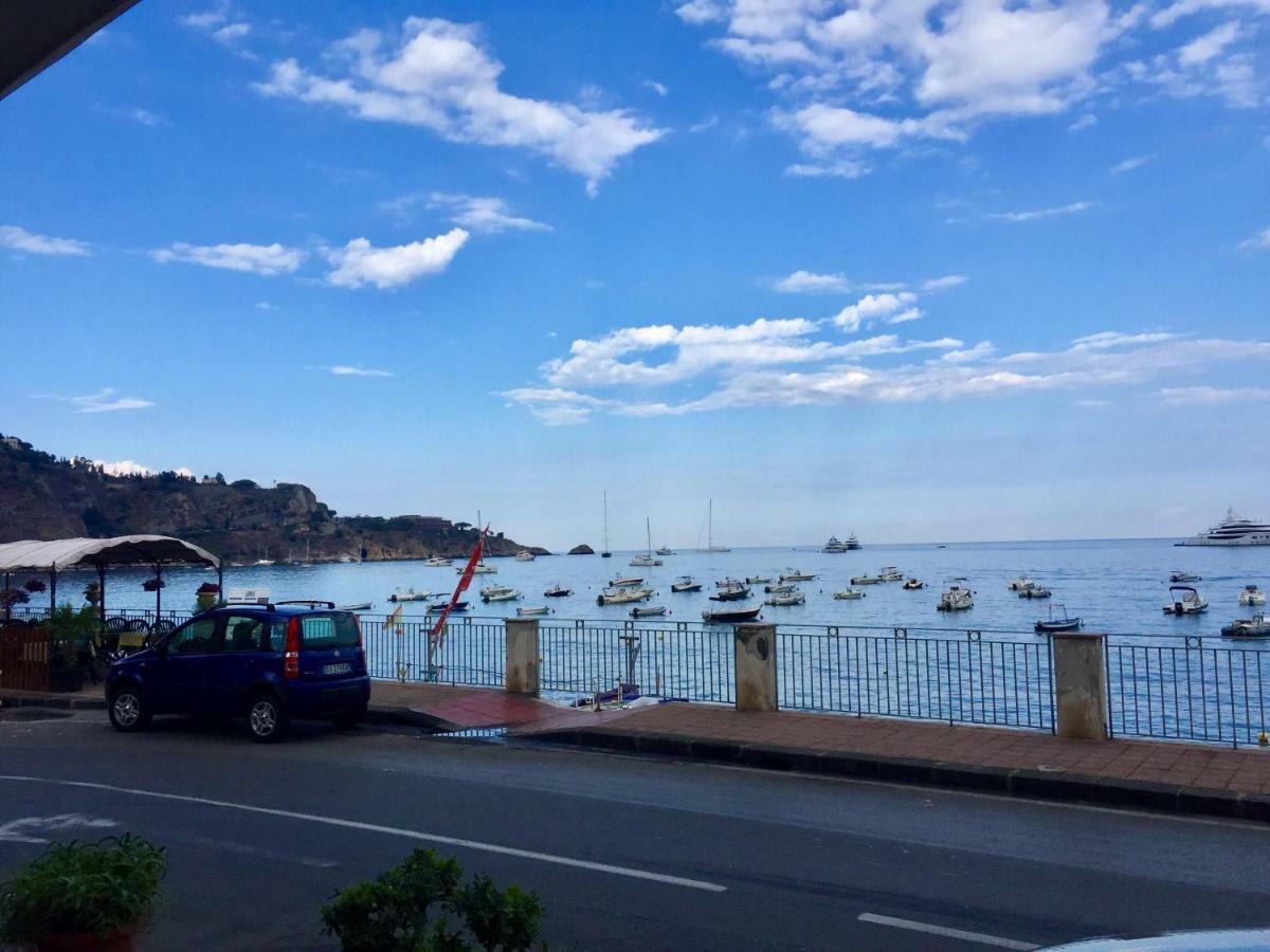 Taormina Holidays Giardini-Naxos Extérieur photo